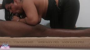 libero minha esposa a dar a buceta no motel e o porteiro quis tambem fuder ela gostoso