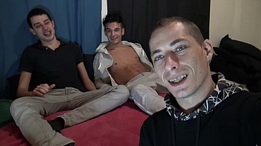 AMATOR PORN BAREBACK WITG GAY AND STRAIGHT BOY CURIOUS FOR NEW SEX EXPERIENCE NOT FREE