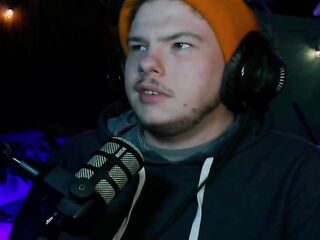 Arthur Morgan - A Bar Song (ft. Lenny) [Official Music Movie] REACTION