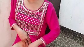 Bhabhi ko bur chod kar paani nikala