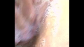 Petite vid&eacute_o du soir, un petit rasage de chatte, vous aimez???