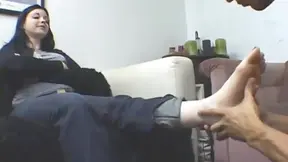 Sybil Hawthorne Dominates Stud With Toe & Foot Massage Before Hardcore Action