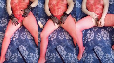 Amateur Bisexual Trio Consolador Grande Mamada Till Orgasm