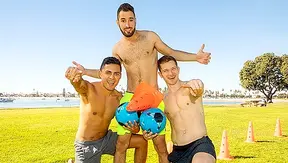 Deacon Asher Hector Heat Up—Hot Fit Men threesome Thrills – GayXXX