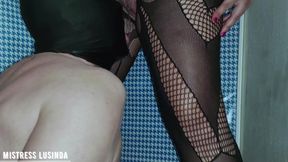 Piss in His Mouth with Pee Drink Femdom