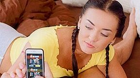 Cute teen 18+ Wants Some Foreplay With Zuzu Sweet