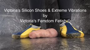 Victoria's Silicon Shoes & Extreme Vibrations (4K)