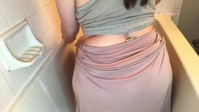 Peeing in the bathtub 7 times for you