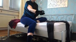 Hot velvet Stepmommy: my birthday present for you!