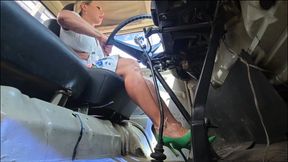 Pedal Pumping 01 - Pumping the Old VW Van