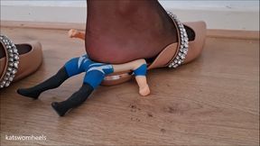 Kat Crushes and Walks All Over The Poor Helpless Man