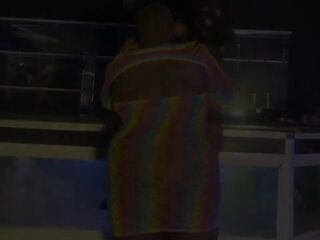 Mastix punished a bar sales gal for being stubborn.full movie on my premium and membership