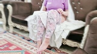 Dafi_Irani - Dafi's Persian Passion - Muslim MILF's Steamy Blowjob & Creampie