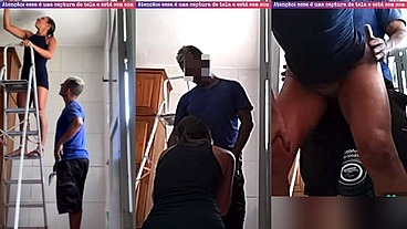 Hotwife exibicionista deu mole pro pedreiro