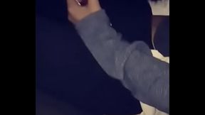 Mi amiga se pone caliente y la masturbo, le meto los dedos en su panocha.MOV