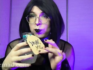 ASMR Insane Alice Gulp Me Bottle Amethyst