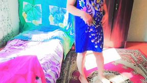 Naughty Crossdresser Dancing on Camera with so Much Heat