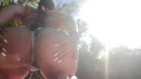 Twerk en bord de lac