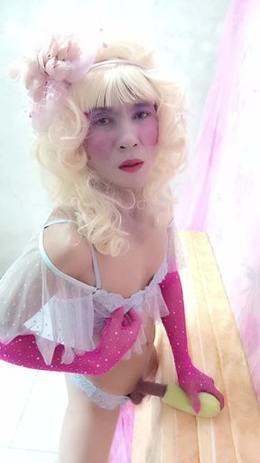 transgender Le wearing sexy clothes porn playing standing.