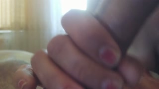 Azeri sex-the guy sitting on the bed and waiting for the milf puts his dick in his mouth