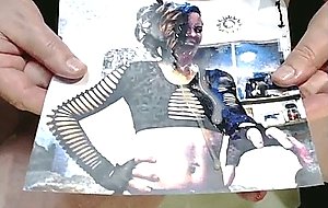 Sexy slut gets her mouth filled with cum