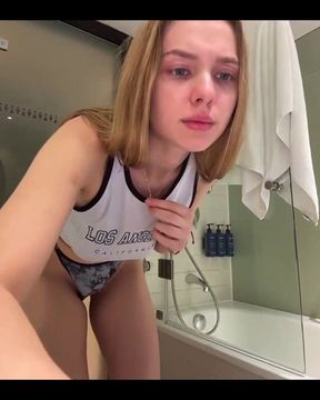 Masturbation Tight Pussy in the Hotel