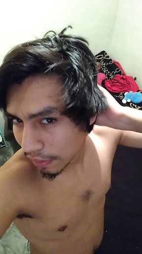 This Sexy Guy Gets Completely Naked