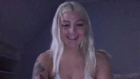 Nikki Soaks Private Show