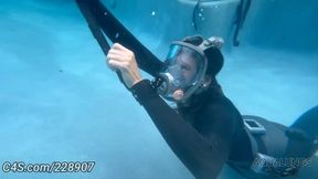 Gas Mask Underwater Panic Training Greasy Rose