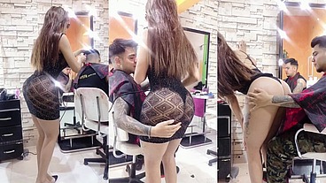 ESTILISTA ME CUENTA QUE LE EXCITAN LOS TATUADOS Y CUMPLO SUS FANTASIAS