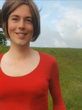 Getting naughty on public showomg my wet clitty