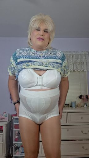 Soft Curvy Loving Granny