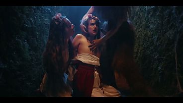 Futa Furry Monster Cock Facial - Lustful Girl Can'_t Escape Minotaur Cumshots