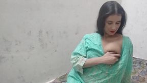 Bhabhi ka big boobs dekh liya