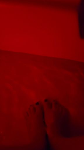 Devilish footbath