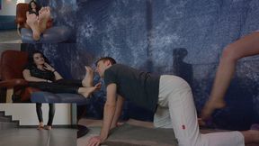 Boss Lisa Orders Her Worker Helena To Kick His Balls To Motivate Him During Licking Feet - HD 1920x1080