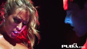 Sexy stripper Capri fucks a hung customer