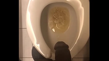 Bigsnow public piss