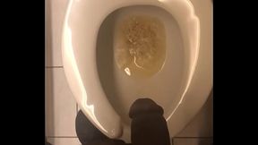 Bigsnow public piss
