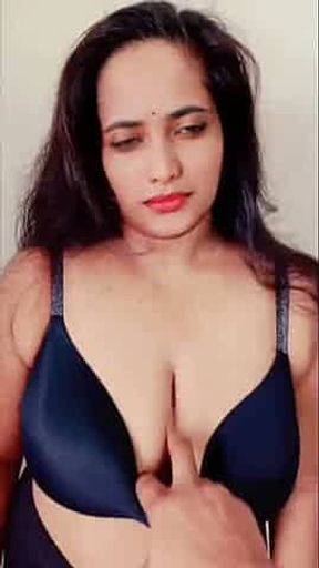 Desi beauty gf
