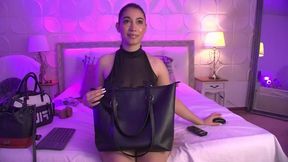 Amy Syn Private Show