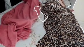 Empregada Teve Que Dividir a Cama Com Patrao Devido Reforma De Sua Casa!