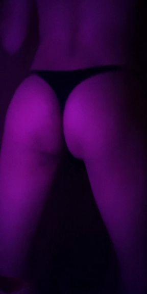 Dancing and shaking my ass in a thong
