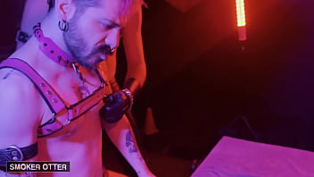 DUNGEON PUPS - PART IV - PLUG OUT, PLUG IN