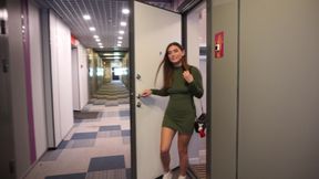 18 Year Old Neighbor's Shaved Pussy Sucks Cock Deepthroat