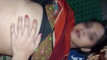 Indian horny milf bhabhi fucking with innocent village boy!! clear hindi audio: hot webserise sex