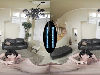 Curvy ALEKSA MINK Sells U Abode With Snatch!