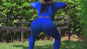 Hot Latina knows exactly how to unload my balls