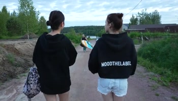 Apollon & Nicole Murkovski: Beachside Threesome in the Open Air