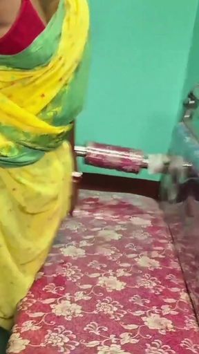 My Stepsister Went to Look at Furniture and Was Short of Cash, so She Had Sex with the Shop Owner